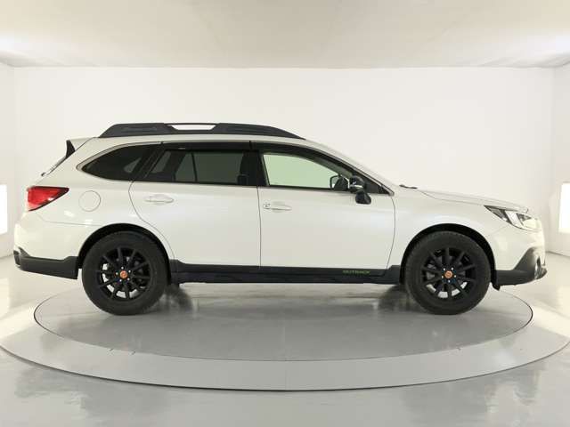 LEGACY OUTBACK