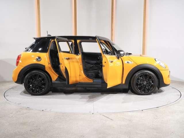 BMW MINI COOPER SD 5DOOR