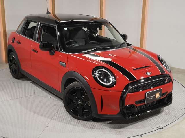 MINI COOPER SD 5DOOR