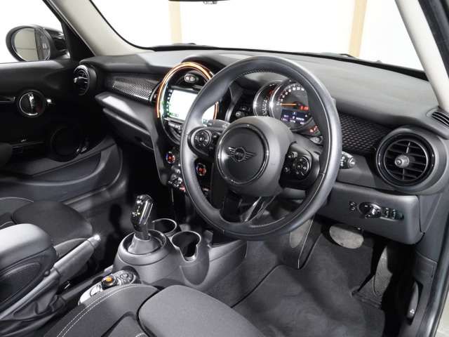 MINI COOPER S 5DOOR