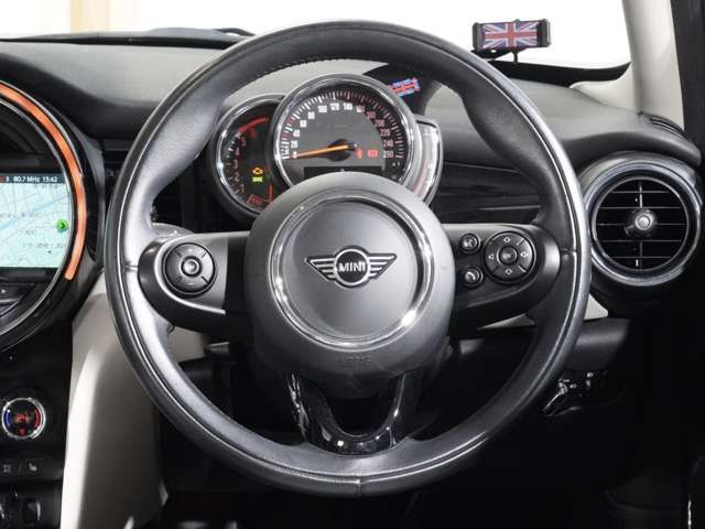 MINI COOPER D 5DOOR