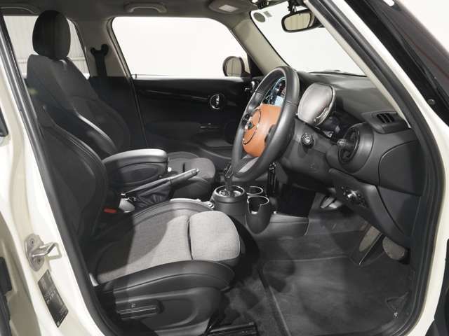 MINI ONE 5DOOR