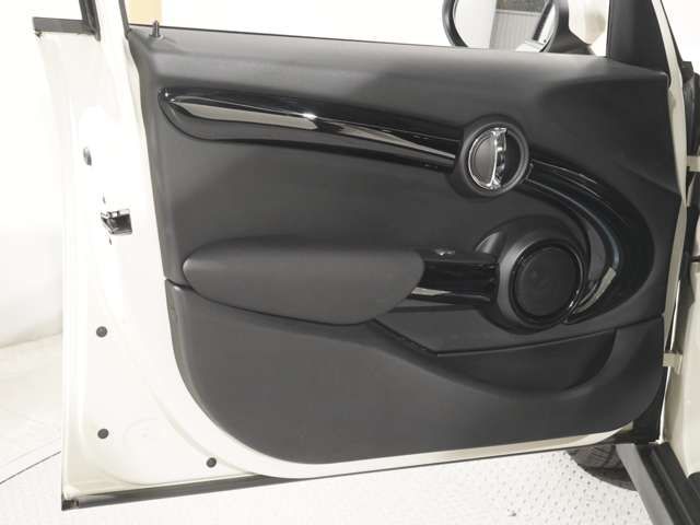 MINI ONE 5DOOR