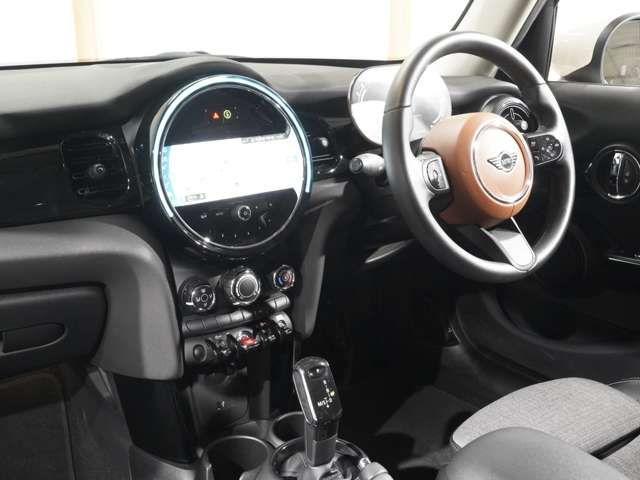 MINI ONE 5DOOR
