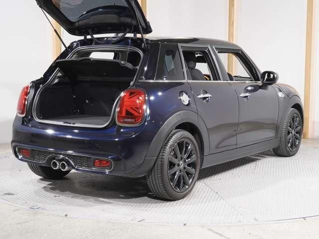 MINI COOPER S 5DOOR