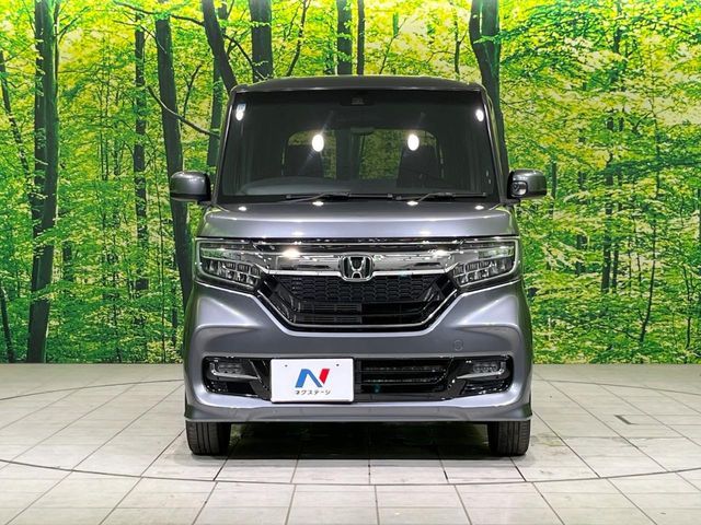N BOX CUSTOM 4WD