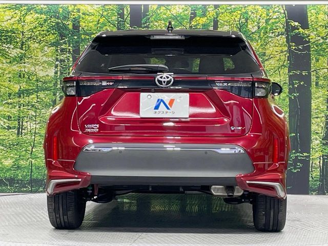 YARIS CROSS HYBRID