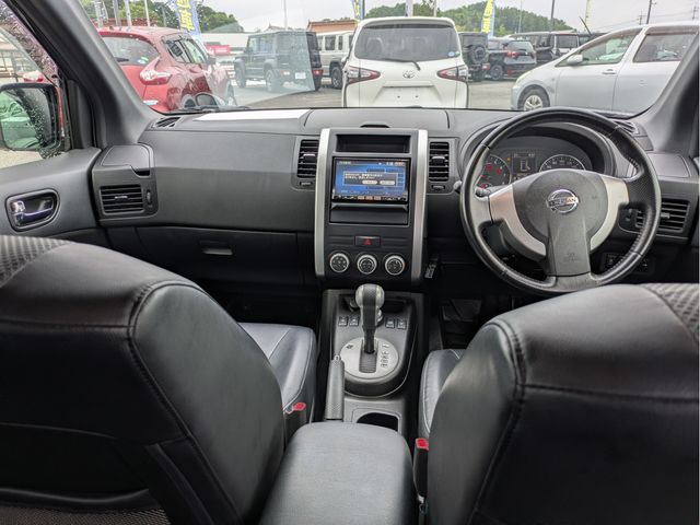 X-TRAIL 4WD