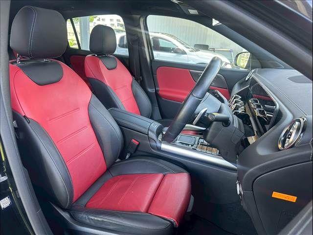 MERCEDES BENZ GLA class