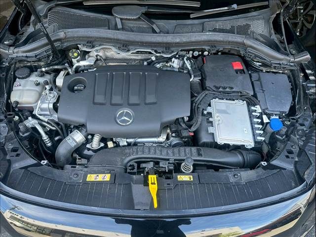 MERCEDES BENZ GLA class