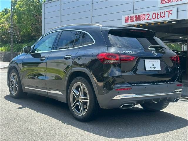 MERCEDES BENZ GLA class