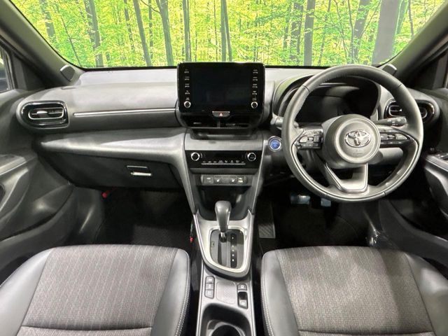 YARIS CROSS HYBRID