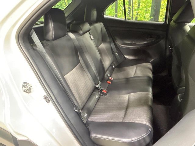YARIS CROSS HYBRID