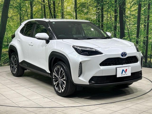 YARIS CROSS HYBRID