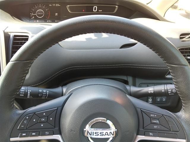 SERENA  S-HYBRID 4WD