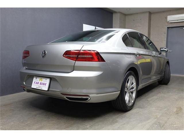 VOLKSWAGEN PASSAT GTE