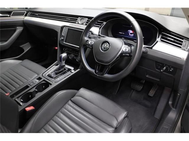 VOLKSWAGEN PASSAT GTE