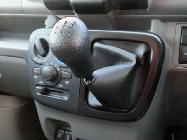NV100 CLIPPER 4WD