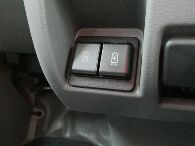 NV100 CLIPPER 4WD