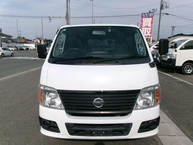 CARAVAN van 4WD