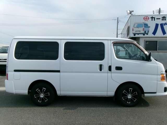 CARAVAN van 4WD