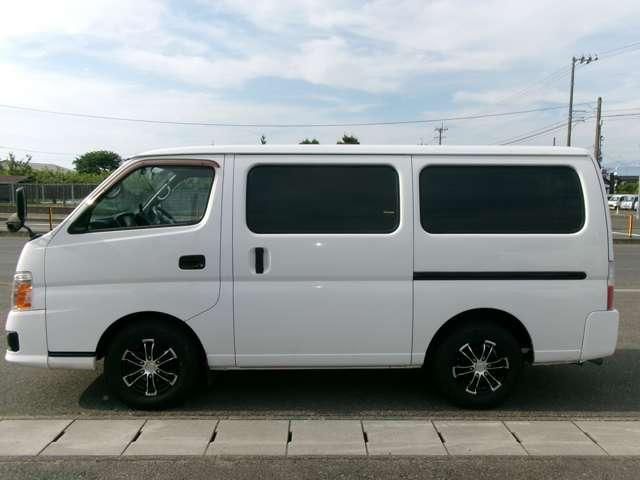 CARAVAN van 4WD