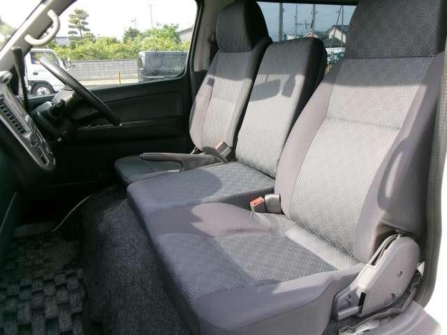 CARAVAN van 4WD