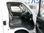 CARAVAN van 4WD