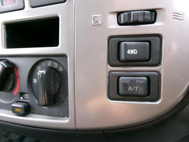 CARAVAN van 4WD