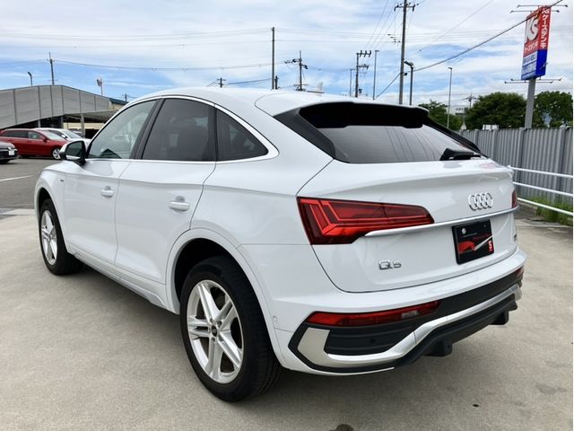 AUDI Q5 SPORTBACK
