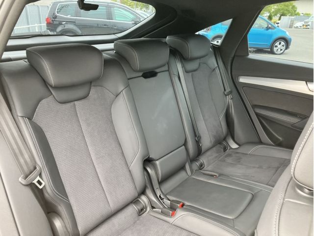 AUDI Q5 SPORTBACK