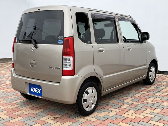 WAGON R