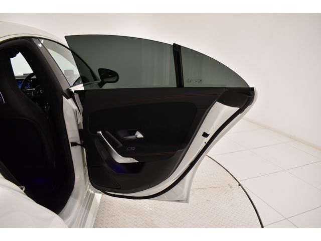 MERCEDES BENZ CLA class