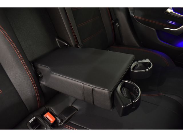 MERCEDES BENZ CLA class