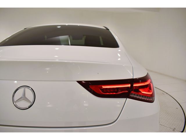 MERCEDES BENZ CLA class