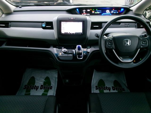 FREED plus HYBRID