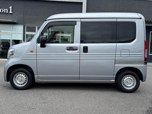 N-VAN