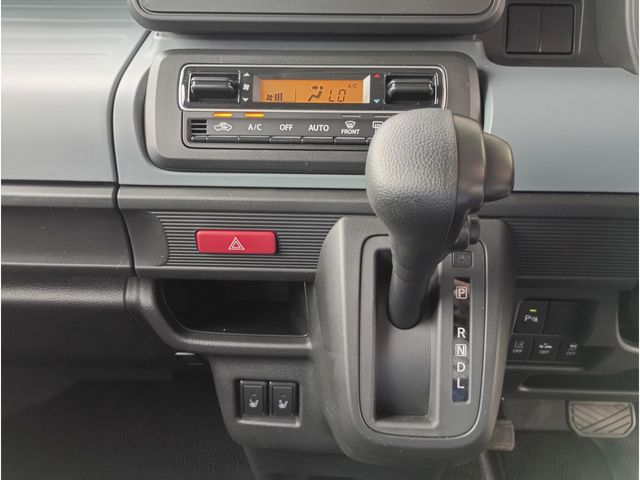 Spacia BASE 4WD
