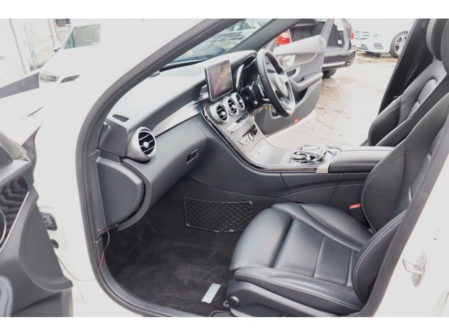 MERCEDES BENZ C class sedan