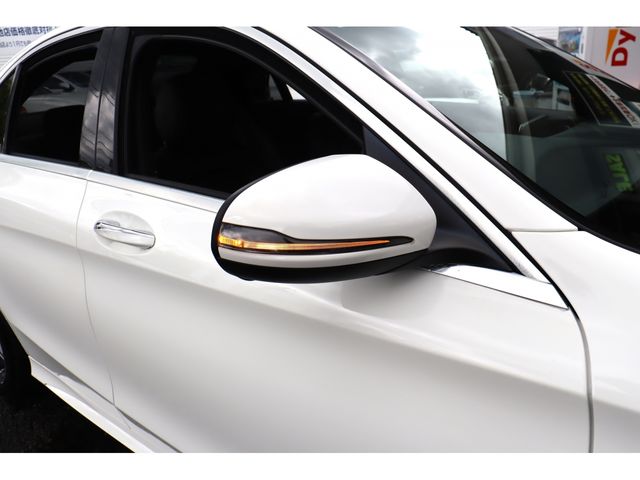 MERCEDES BENZ C class sedan