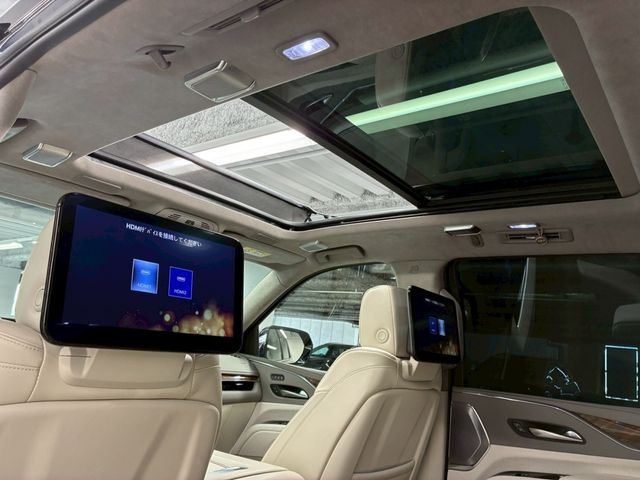 CADILLAC ESCALADE