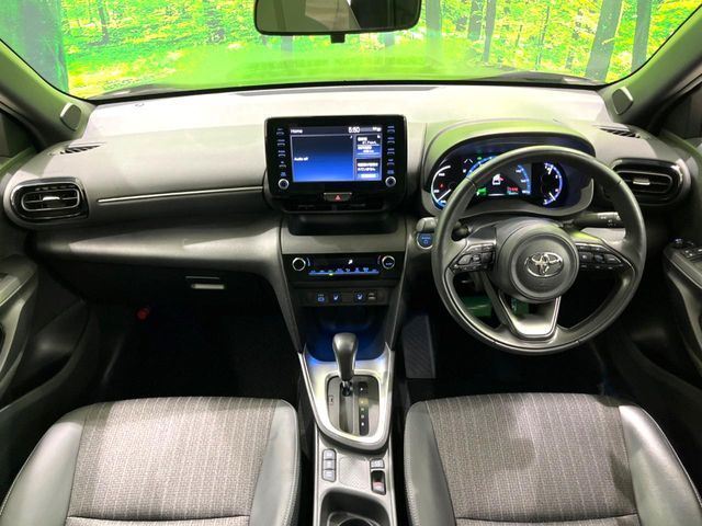 YARIS CROSS HYBRID