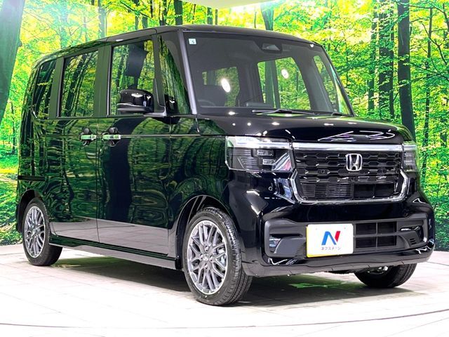 N BOX CUSTOM