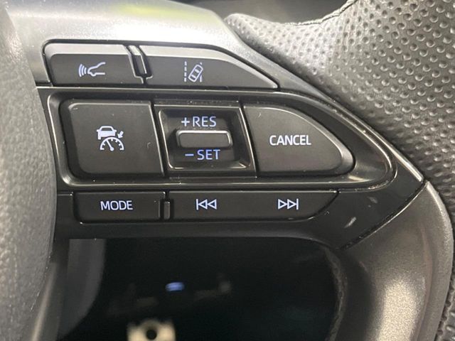 YARIS CROSS HYBRID