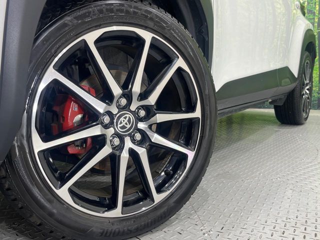 YARIS CROSS HYBRID