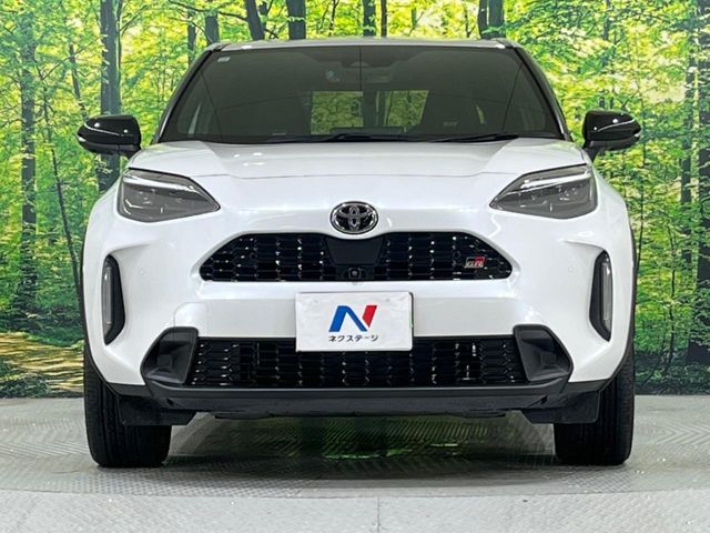 YARIS CROSS HYBRID