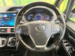VOXY HYBRID