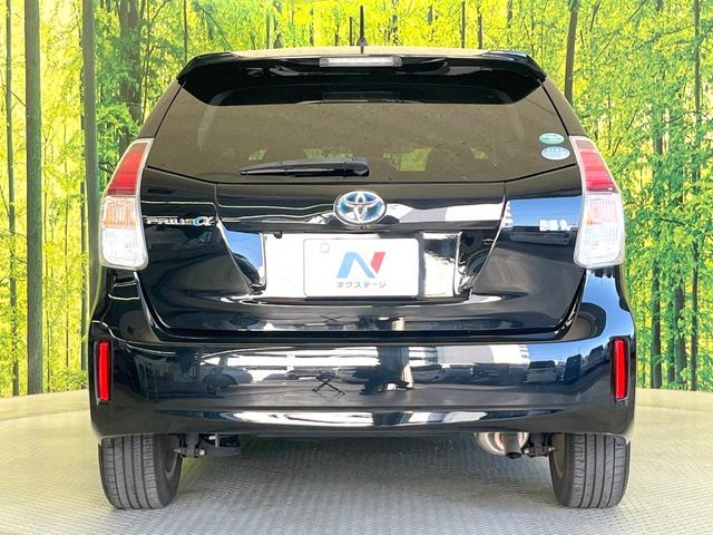 PRIUS Alpha