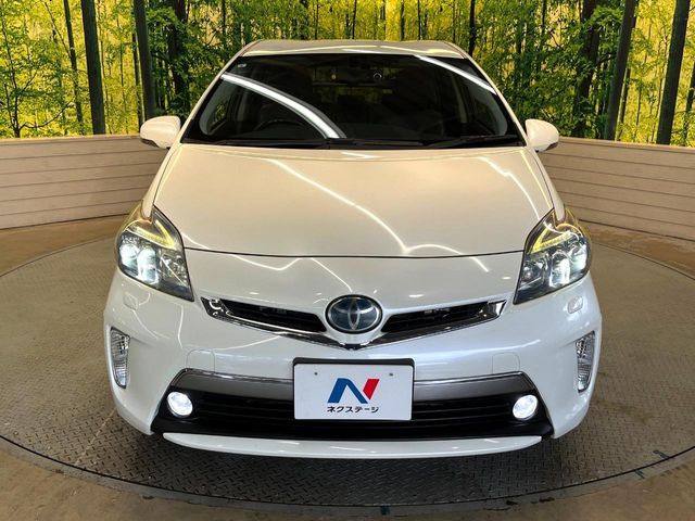 PRIUS PHV