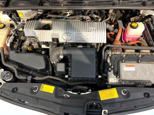 PRIUS PHV